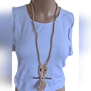 VINTAGE HANDMADE NATURAL FIBER MACRAME OWL BOHO NECKLACE